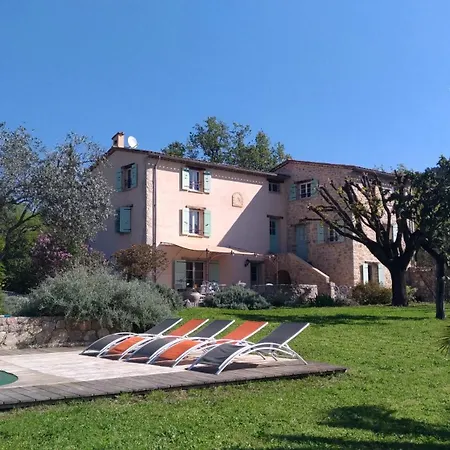 L'escale Provencale Tourrettes